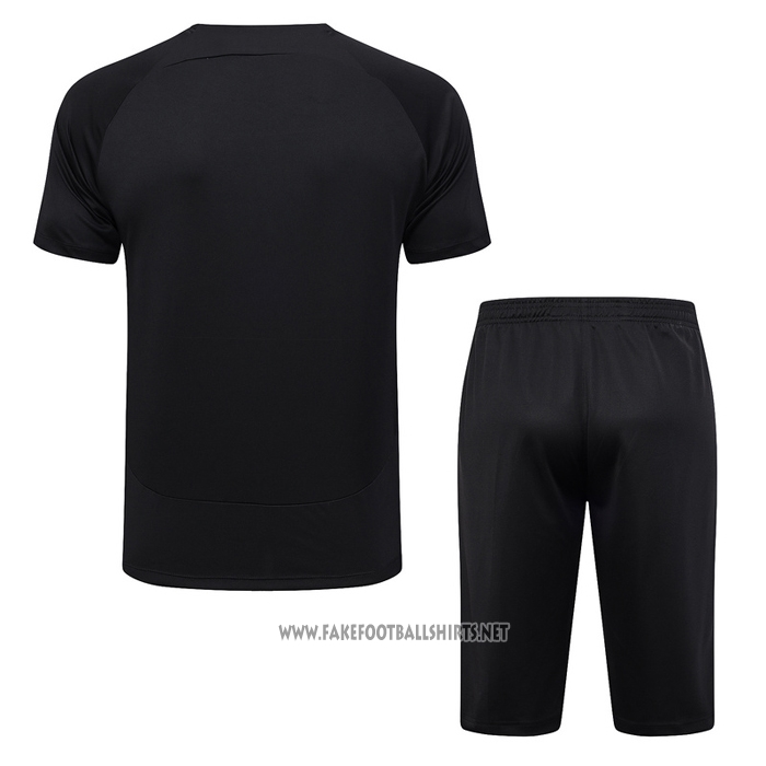Tracksuit
 Corinthians Short Sleeve
 2023-2024 Black
 - Shorts
